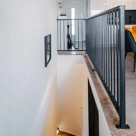 Fuer 5 Personen In Okrug Gornji, Dalmatien Appartement Trogir