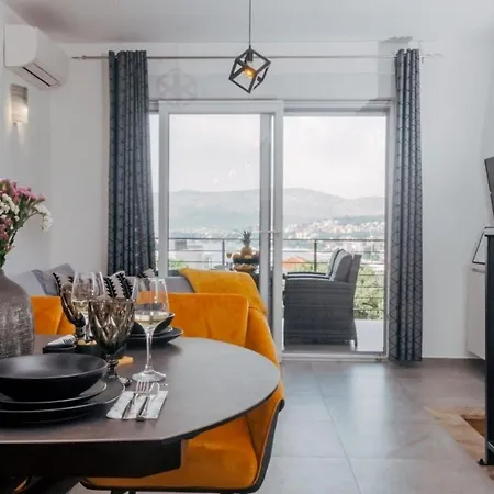 Appartement Fuer 5 Personen In Okrug Gornji, Dalmatien Trogir